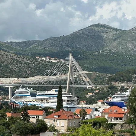 Cruise Ship Bridge View Luka * Dubrovnik