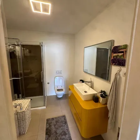 Apartament Cruise Ship Bridge View Luka *